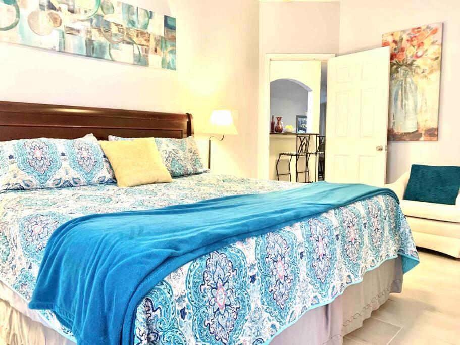 Modern Updates - Great Location - King Bed- Bmt San Antonio Exterior photo